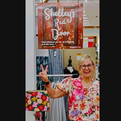 Shelley's Red Door profile photo
