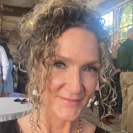 Dancing Hippie profile photo