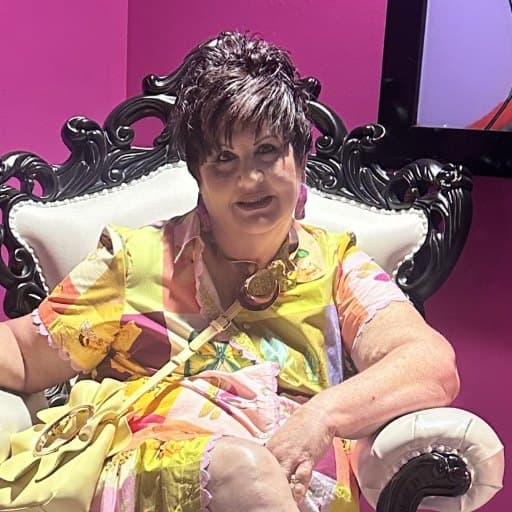 Bizarre Bazaar profile photo